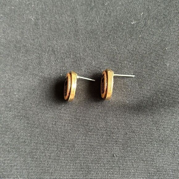 Owl Earrings | Vintage Wood tone - Picture 6 of 6